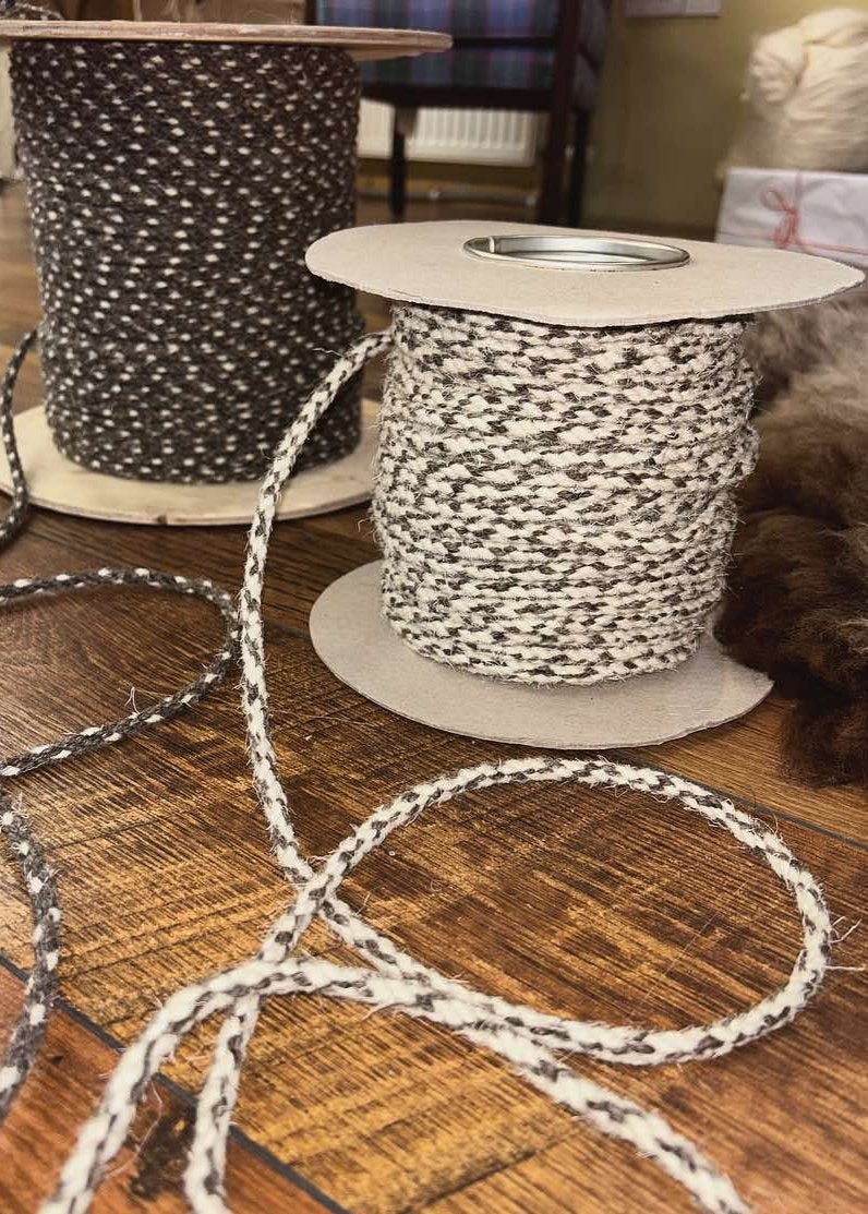 Handcrafted Sutton Natural Rope - 100% British Wool Excellence ...