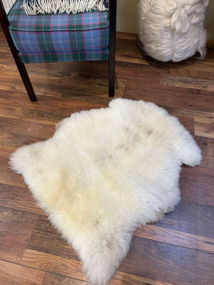 Glencroft Soft White British Sheepskin Rug