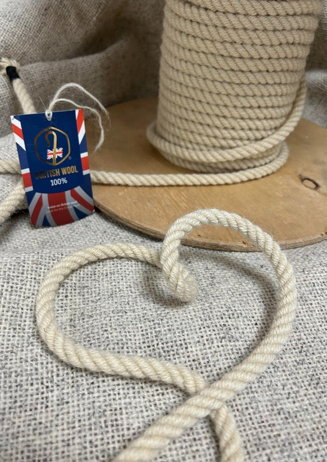 Handcrafted Sutton Natural Rope - 100% British Wool Excellence ...